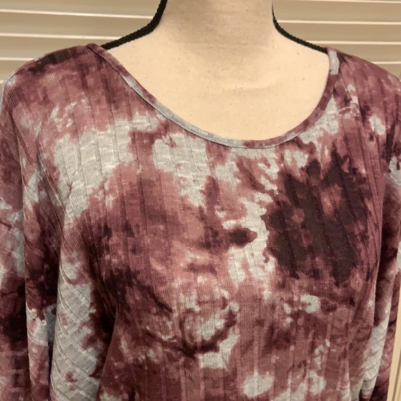 I. N. San Francisco Dolman Sleeve Tie-Dye Twist Back Top in Dark Mauve - Picture 5 of 15